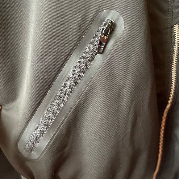 Gymshark jacket - Picture 5 of 6